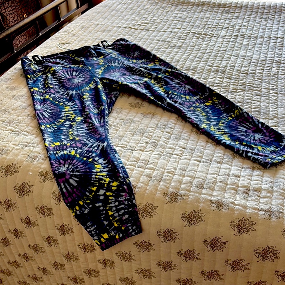 Colorful Tie-Dye Leggings in XL petite